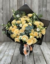 Букет цветов из:  Розы и Лизиантусы в Калиновке