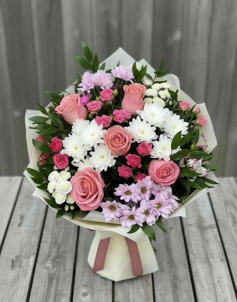 Букет цветов из: Альстромерии, Гвоздики, Розы и Хризантемы в Калиновке