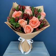Букет цветов из:  Розы и Альстромерии в Калиновке