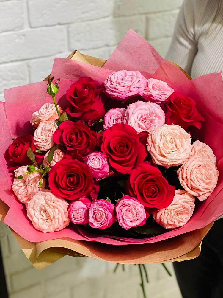 Букет цветов из: Розы в Калиновке