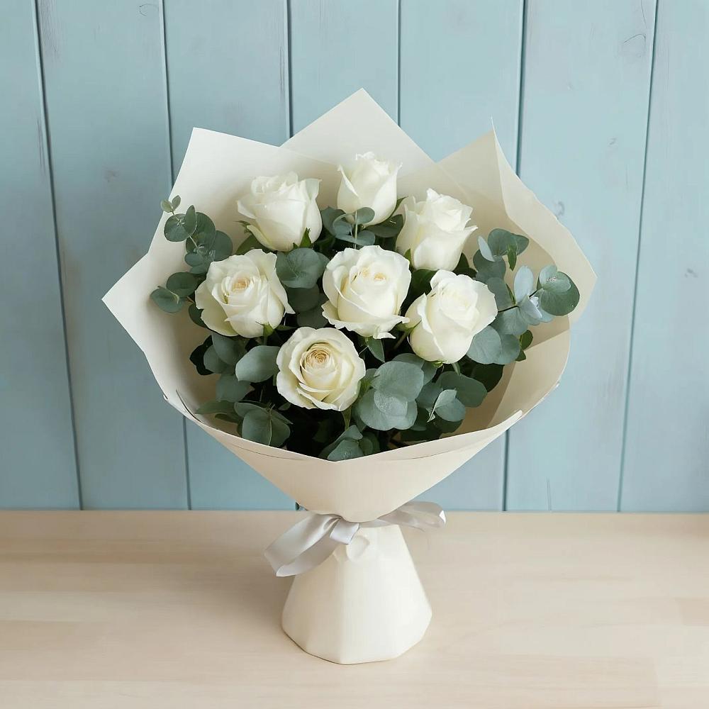 Букет Белые розы в Эвкалипте в Калиновке