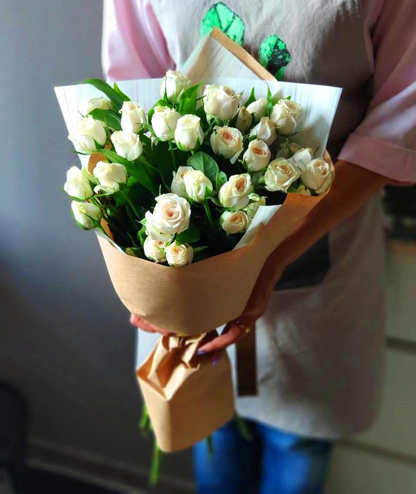Букет цветов из: Розы в Калиновке