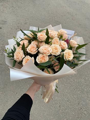 Букет Кремовые розы Латте в Калиновке