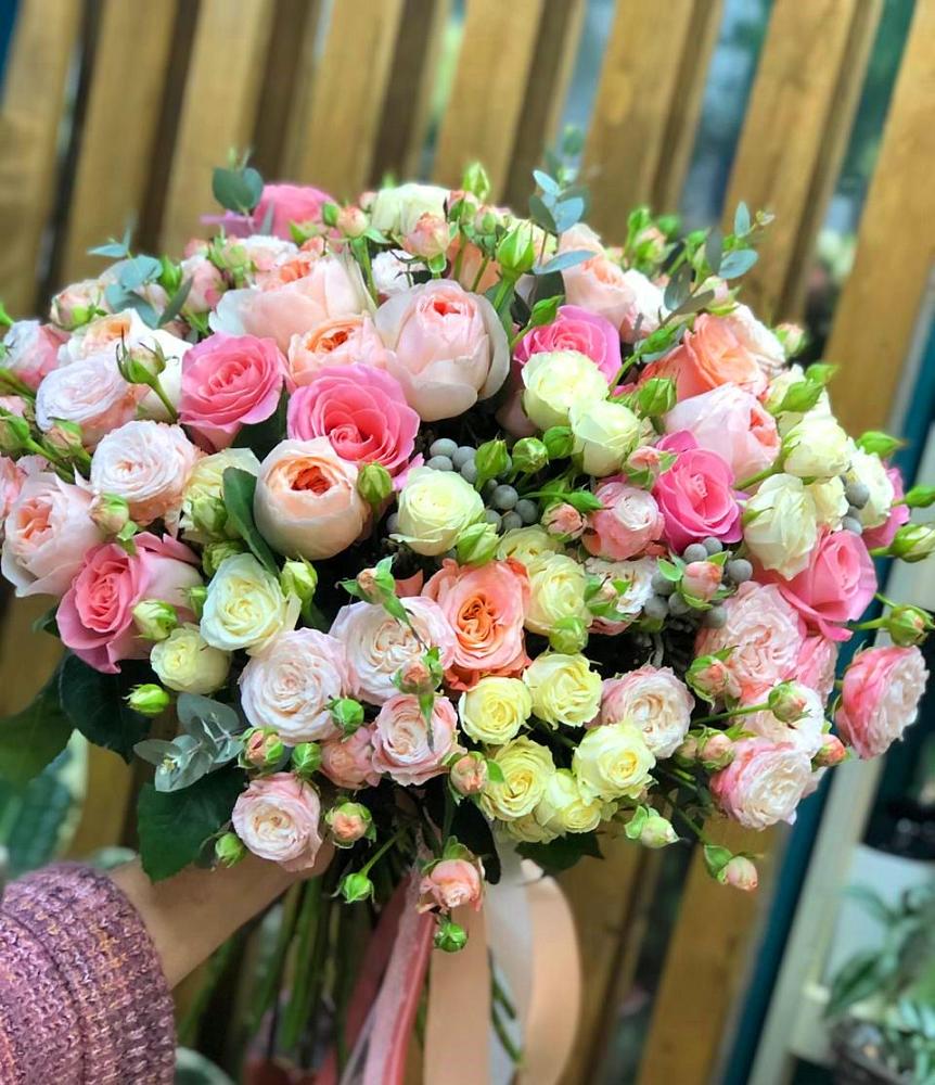 Букет цветов из: Розы в Калиновке