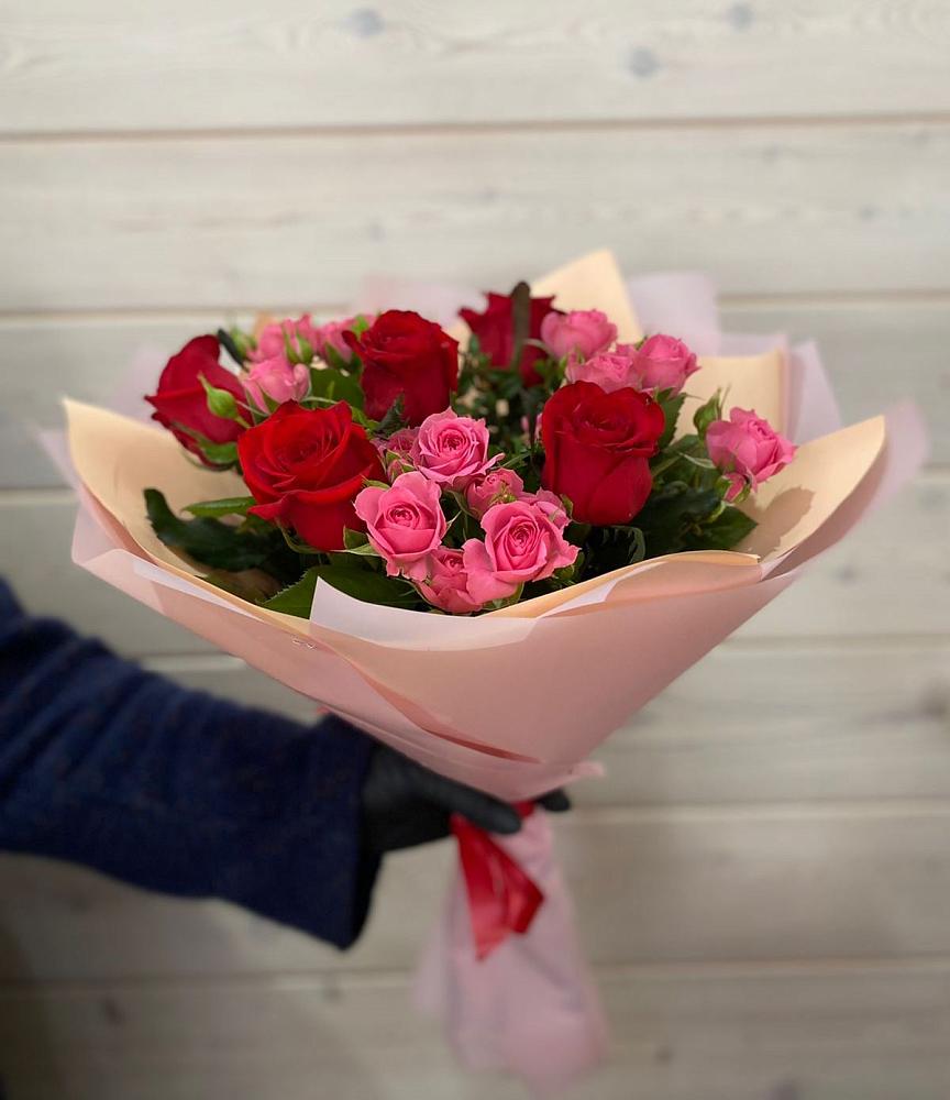 Букет цветов из: Розы в Калиновке
