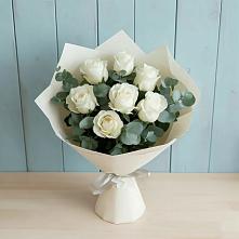 Букет Белые розы в Эвкалипте в Калиновке