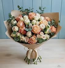 Букет цветов из:  Альстромерии и Розы в Калиновке